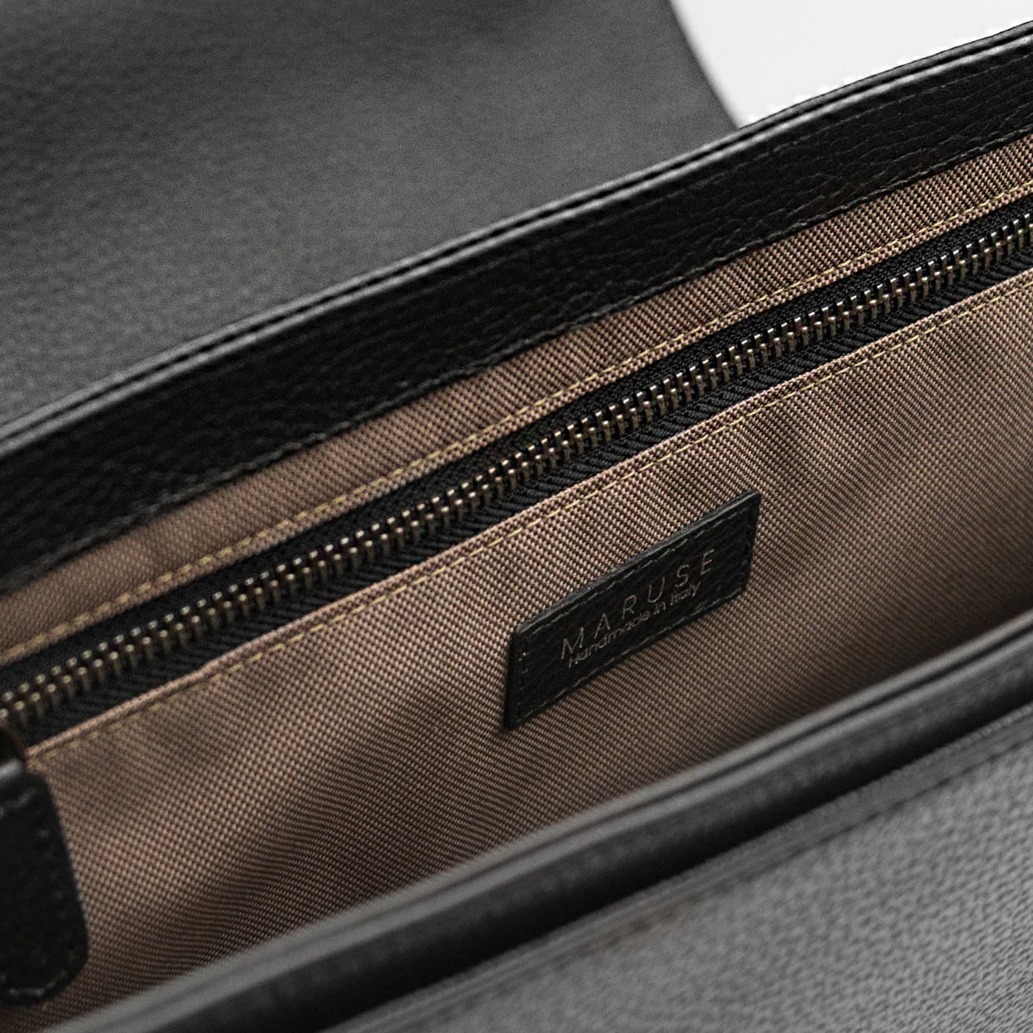 Borsa a Tracolla in Pelle
